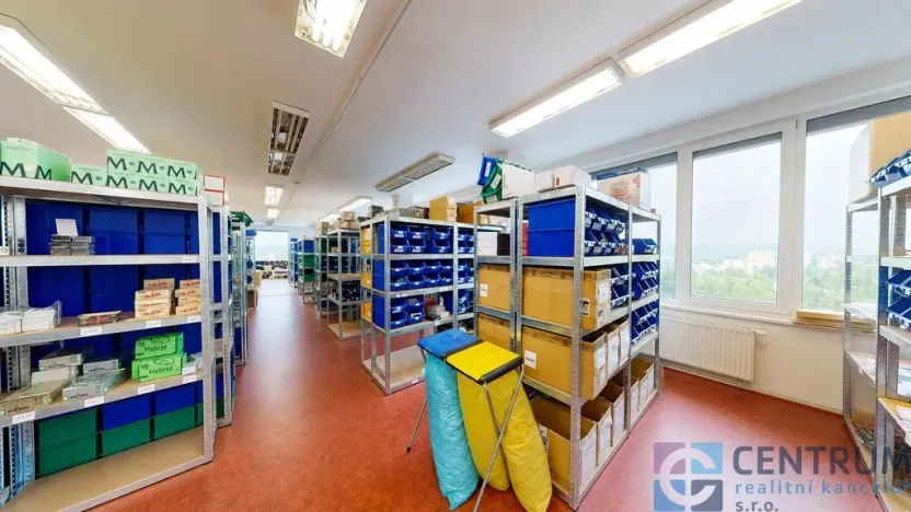 Pronájem kanceláře, Jablonec nad Nisou - Mšeno nad Nisou, Vedlejší, 390 m2