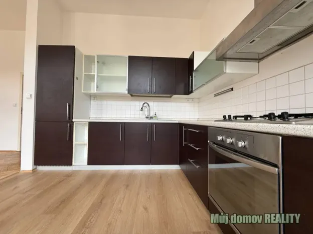 Pronájem bytu 2+kk, Praha - Žižkov, Krásova, 67 m2