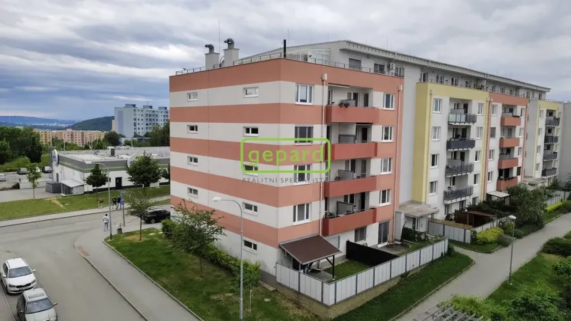 Pronájem bytu 1+kk, Brno - Žebětín, Lišejníková, 31 m2