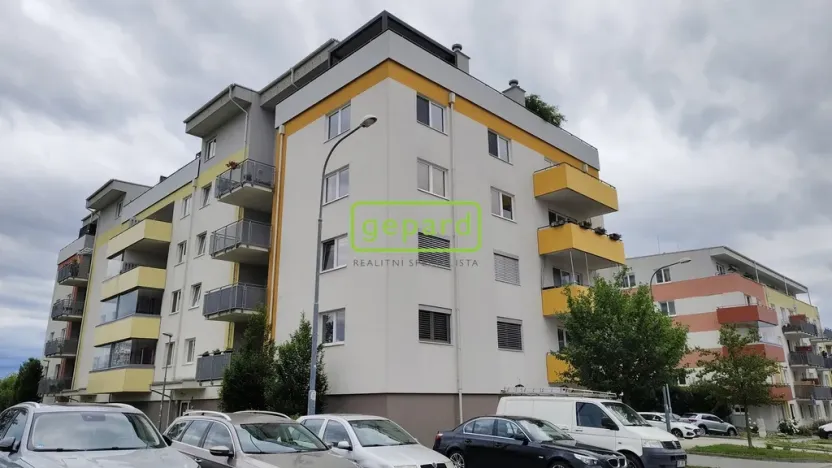 Pronájem bytu 1+kk, Brno - Žebětín, Lišejníková, 31 m2