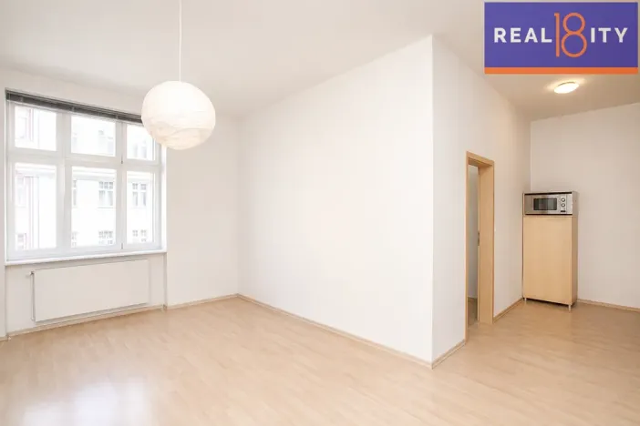 Prodej bytu 1+1, Praha, Jaselská, 55 m2
