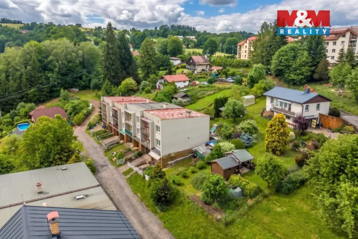 Prodej rodinného domu, Benešov u Semil, 270 m2