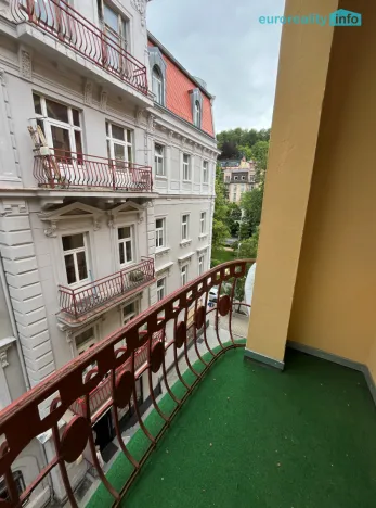Prodej bytu 2+kk, Mariánské Lázně, Hlavní třída, 46 m2