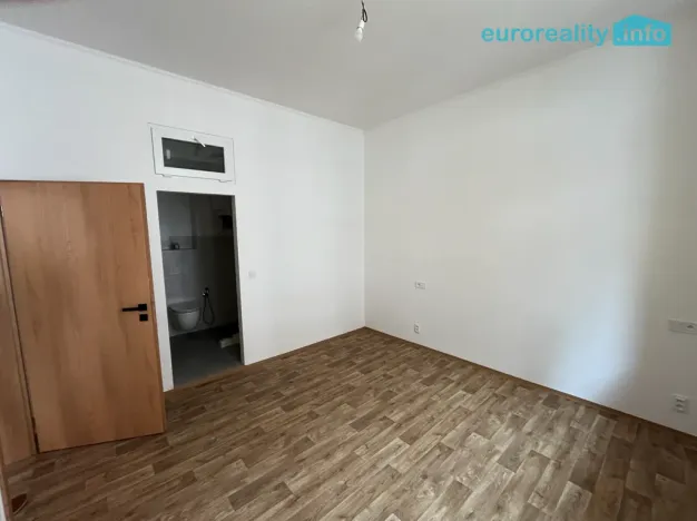 Prodej bytu 2+kk, Mariánské Lázně, Hlavní třída, 46 m2