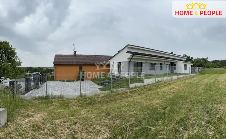 Pronájem rodinného domu, Zásmuky - Doubravčany, 160 m2