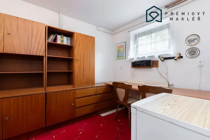 Prodej rodinného domu, Lubenec, Zahradní, 200 m2