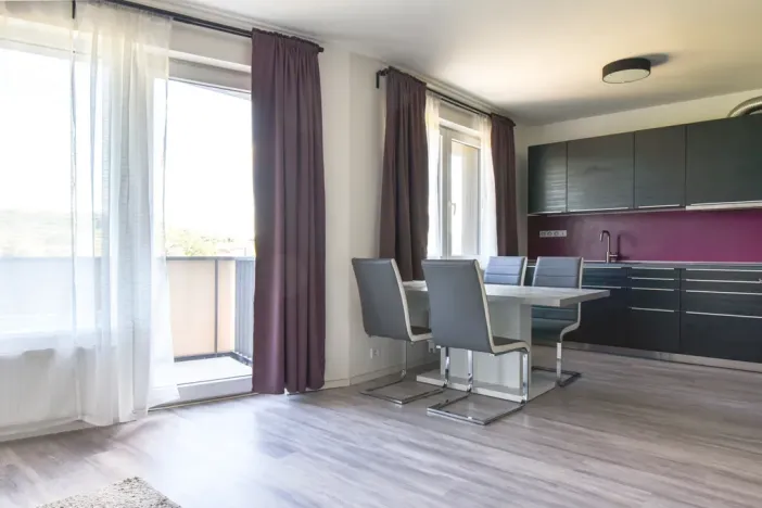 Pronájem bytu 1+kk, Praha - Hloubětín, Granitova, 40 m2