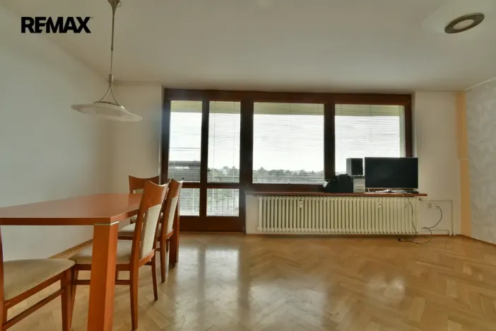 Pronájem bytu 3+kk, Hradec Králové - Nový Hradec Králové, Na Občinách, 74 m2