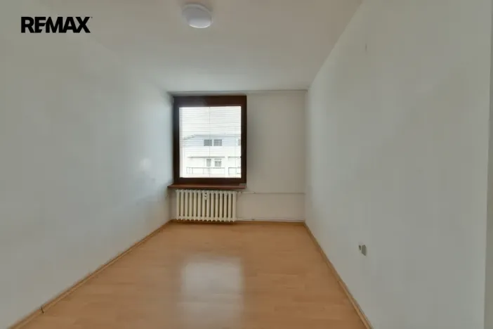 Pronájem bytu 3+kk, Hradec Králové - Nový Hradec Králové, Na Občinách, 74 m2