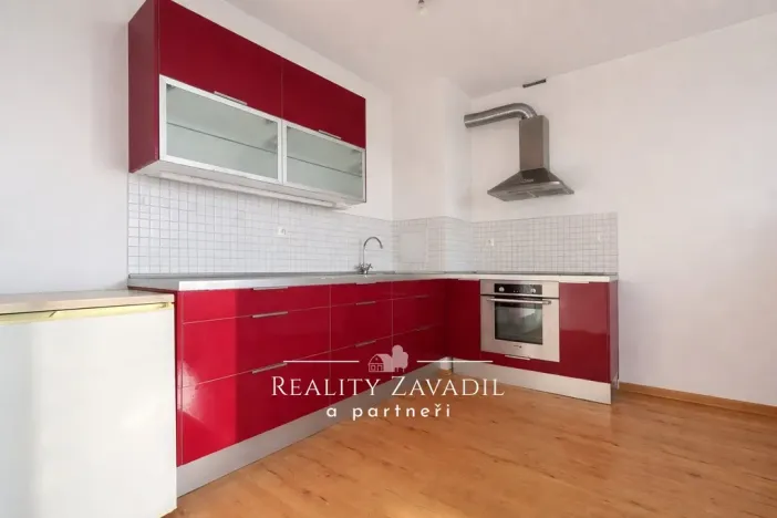 Pronájem bytu 1+kk, Praha - Uhříněves, Venušina, 32 m2