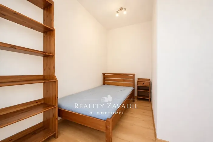 Pronájem bytu 1+kk, Praha - Uhříněves, Venušina, 32 m2