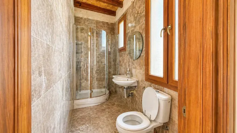 Prodej vily, Karşıyaka,Kypr, 250 m2