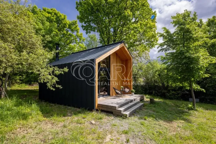 Prodej pozemku pro bydlení, Mníšek pod Brdy, V Zahrádkách, 2100 m2