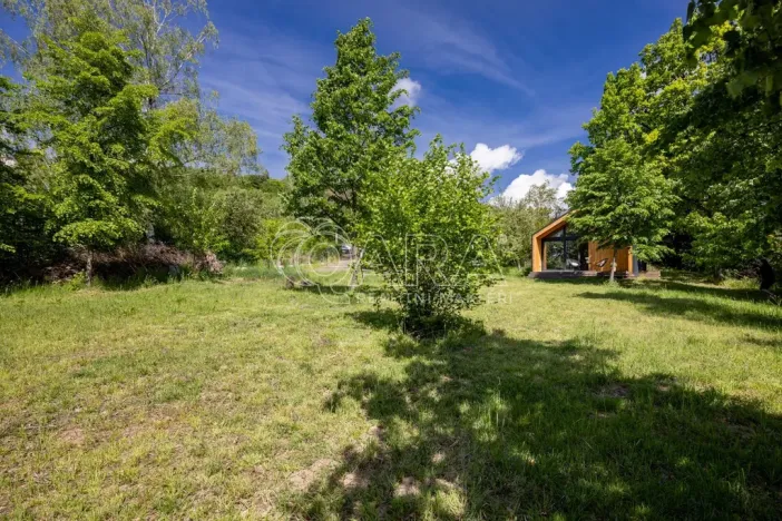 Prodej rodinného domu, Mníšek pod Brdy, V Zahrádkách, 50 m2