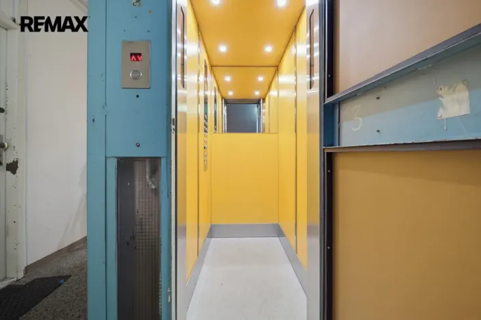 Prodej bytu 3+1, Sokolov, Rokycanova, 62 m2