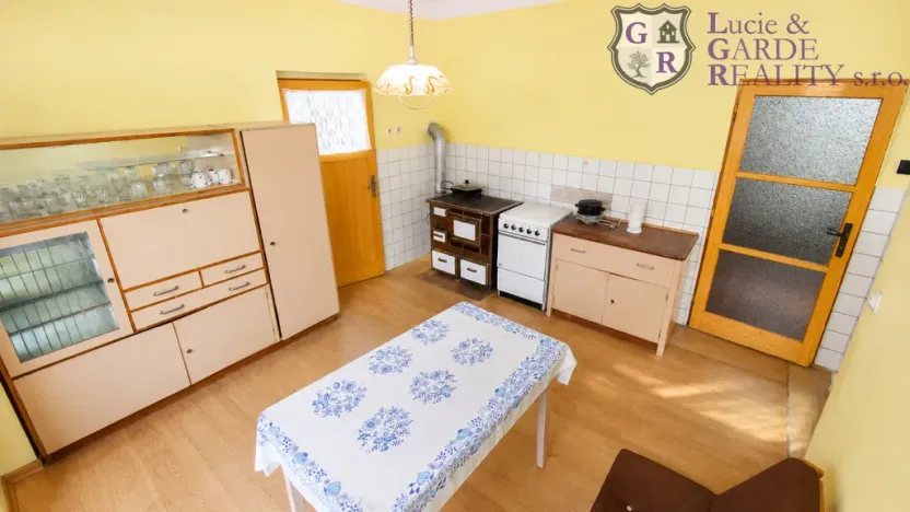 Prodej rodinného domu, Pohnání, 290 m2