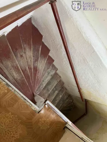 Prodej rodinného domu, Pohnání, 290 m2