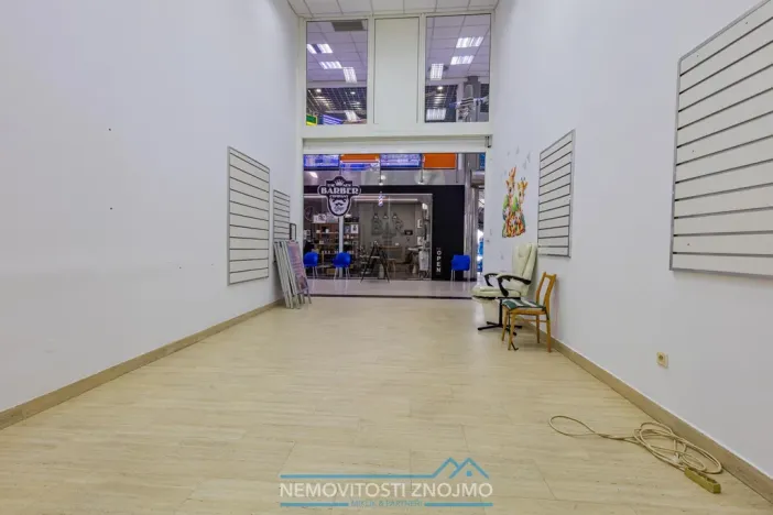 Pronájem obchodního prostoru, Chvalovice - Hatě, 27 m2