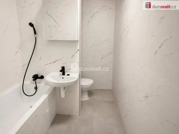 Pronájem bytu 1+kk, Jirkov, Studentská, 20 m2