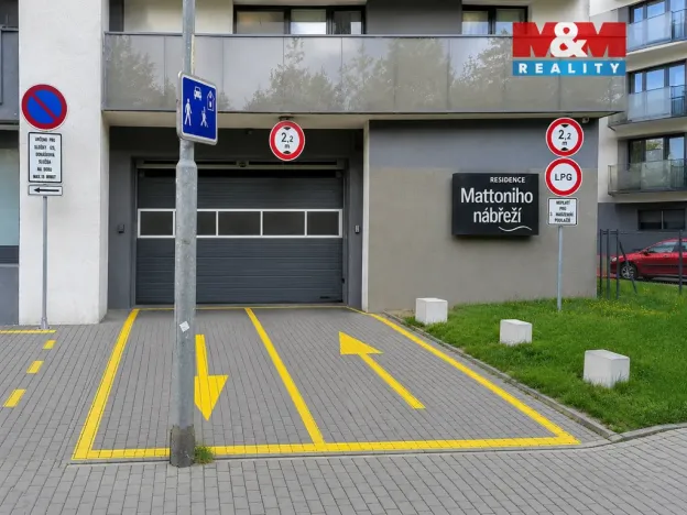Prodej bytu 1+kk, Karlovy Vary - Drahovice, Mattoniho nábřeží, 45 m2