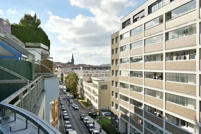 Pronájem bytu 3+kk, Praha - Žižkov, Jeseniova, 99 m2