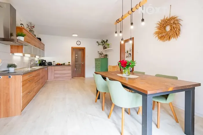 Prodej chalupy, Brloh, 162 m2