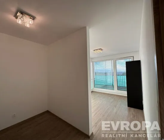 Pronájem bytu 2+kk, Plzeň - Újezd, Diamantová, 70 m2