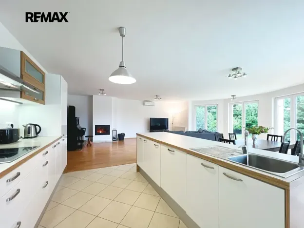 Prodej rodinného domu, Zdiby, U Louže, 275 m2