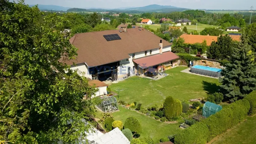 Prodej ubytování, Kamenný Újezd, 402 m2