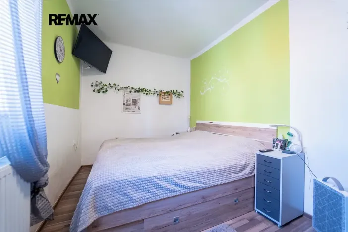 Prodej rodinného domu, Pečky, Pečecká, 140 m2