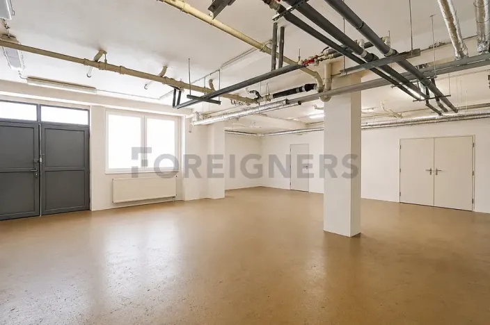 Pronájem skladu, Brno, Vinohradská, 153 m2