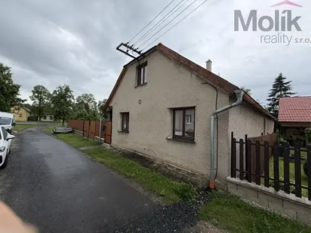 Prodej rodinného domu, Spálené Poříčí - Lipnice, 542 m2