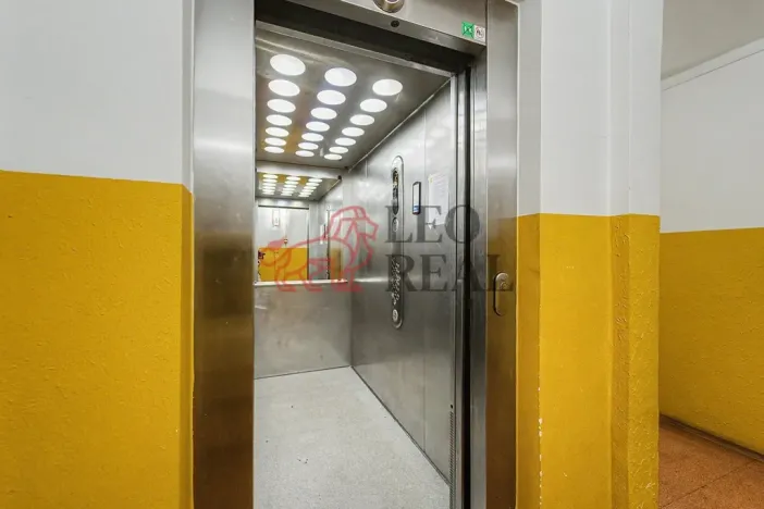 Prodej bytu 2+1, Praha - Záběhlice, Aubrechtové, 53 m2