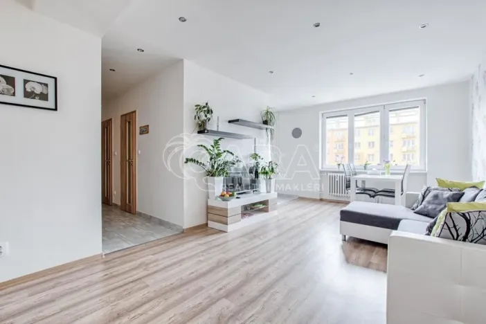 Pronájem bytu 2+1, Ostrava - Poruba, Kyjevská, 55 m2