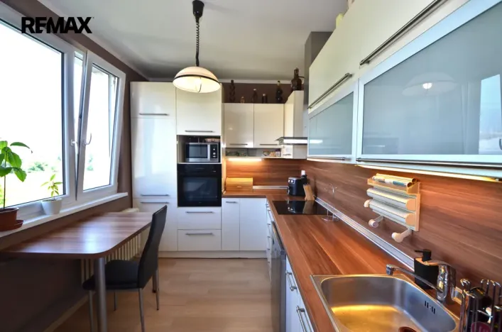 Prodej bytu 3+1, Olomouc, Herrmannova, 70 m2