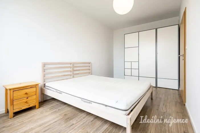 Pronájem bytu 2+kk, Praha - Letňany, Tupolevova, 50 m2