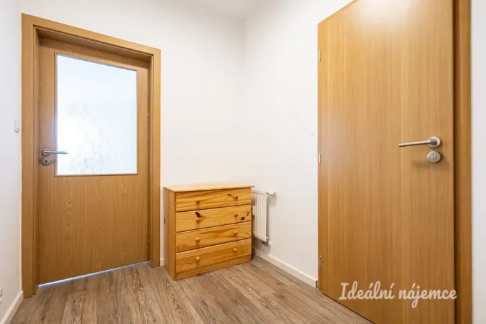Pronájem bytu 2+kk, Praha - Letňany, Tupolevova, 50 m2