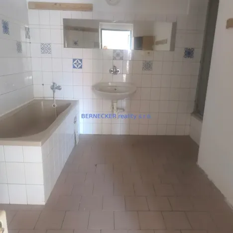 Prodej restaurace, Hostinné, Horská, 450 m2