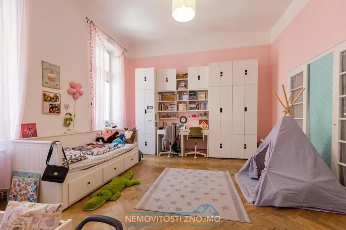 Prodej bytu 5+1, Znojmo, Alšova, 187 m2