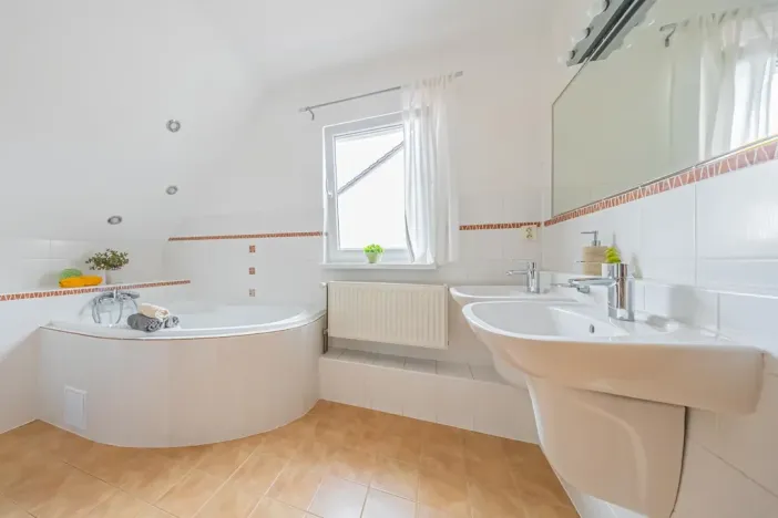 Prodej rodinného domu, Libušín, Frant. Vilta, 132 m2
