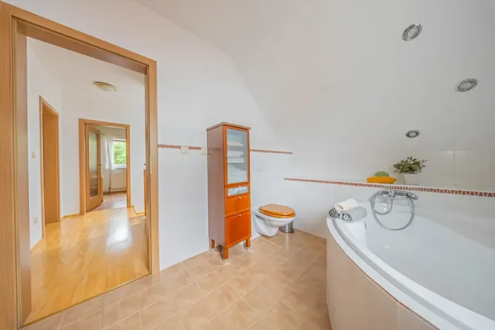 Prodej rodinného domu, Libušín, Frant. Vilta, 132 m2