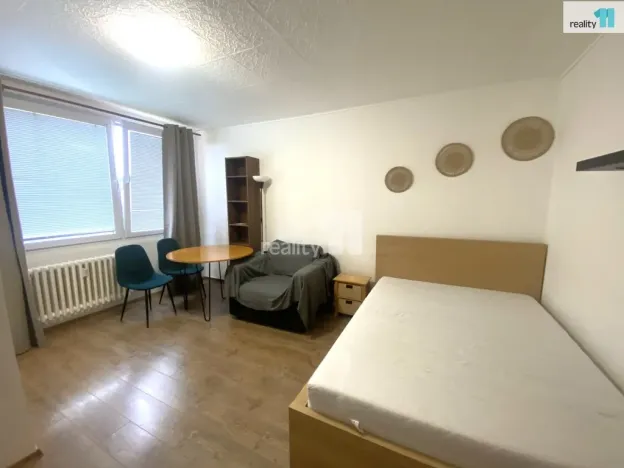 Pronájem bytu 1+kk, Příbram - Příbram IV, Nádražní, 30 m2