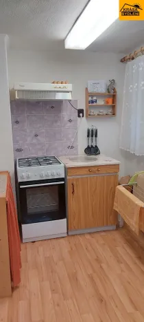 Prodej podílu 1/4 rodinného domu, Huzová, 75 m2