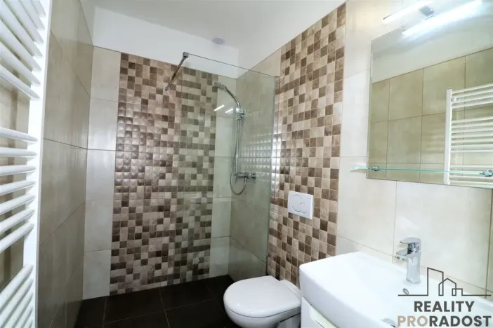 Pronájem bytu 1+kk, Brno - Obřany, Hradiska, 25 m2