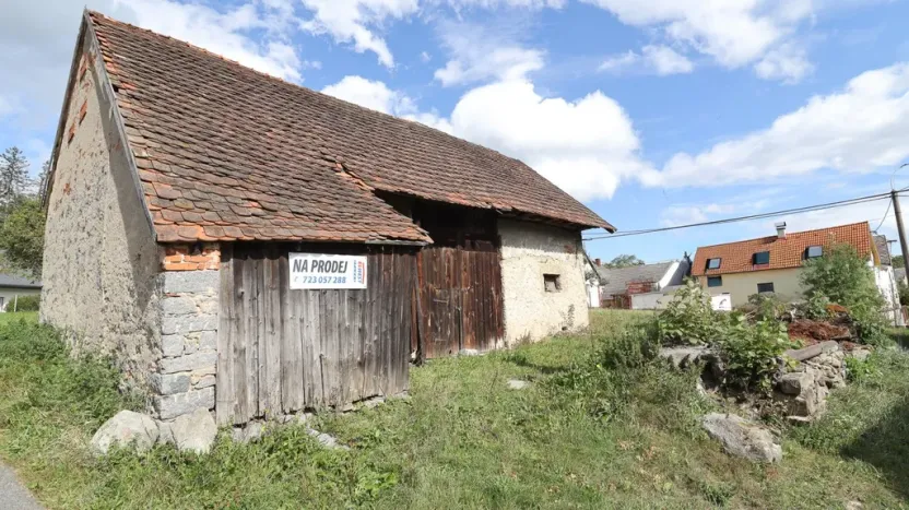 Prodej chaty, Kolinec - Mlázovy, 120 m2