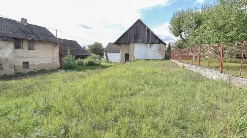 Prodej chaty, Kolinec - Mlázovy, 120 m2