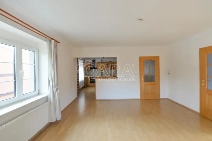 Pronájem bytu 4+1, Davle, K pivovaru