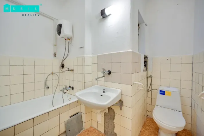 Prodej bytu 2+1, Olomouc - Nové Sady, Za poštou, 57 m2