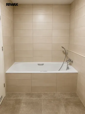 Pronájem bytu 2+kk, Plzeň, U Borských kasáren, 59 m2