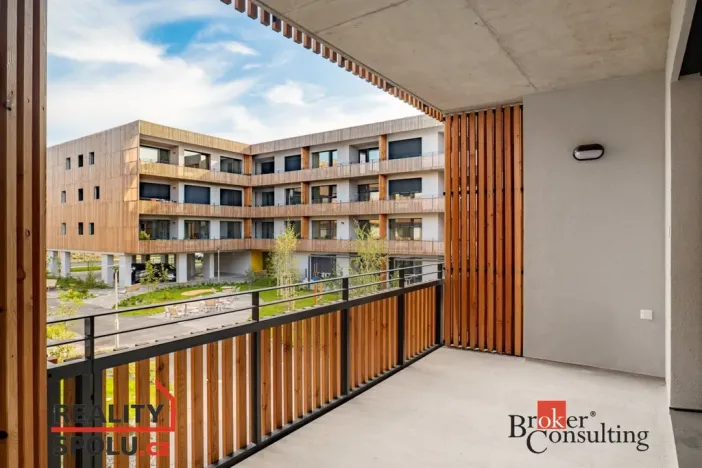 Pronájem bytu 1+kk, Plzeň - Východní Předměstí, Kartónová, 36 m2